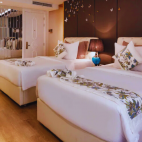 高级套房 PREMIUM SUITE